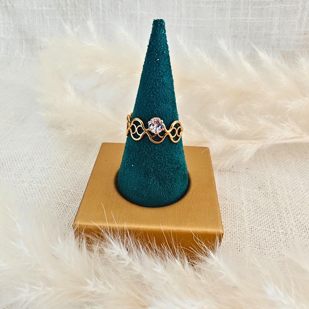 Bague Celesta – doré & pierre cristal