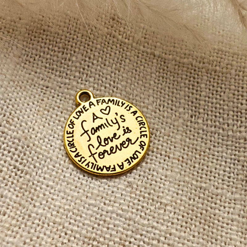 médaillon écriture 17