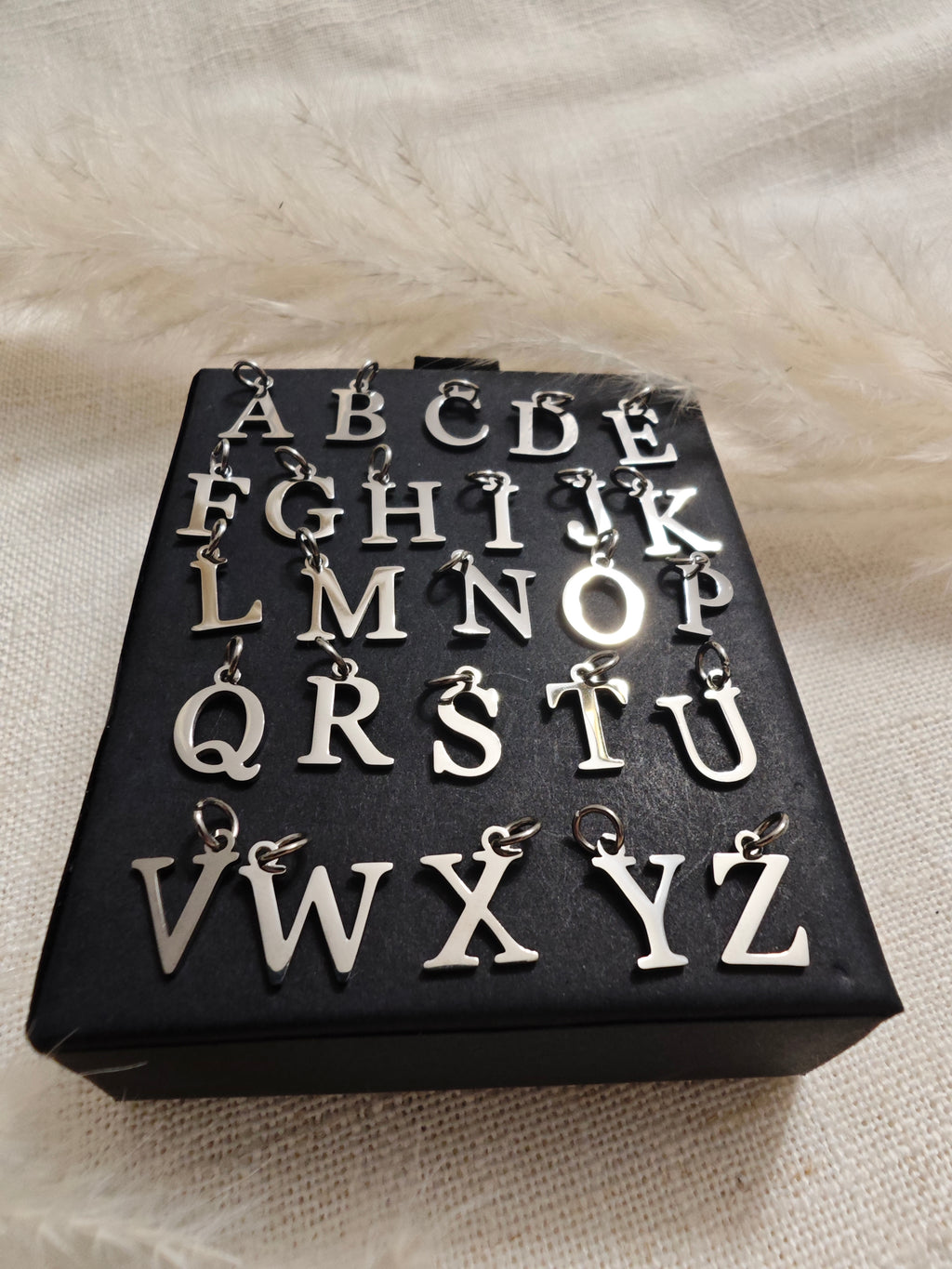 Collier personnalisable initiale – Acier inoxydable doré